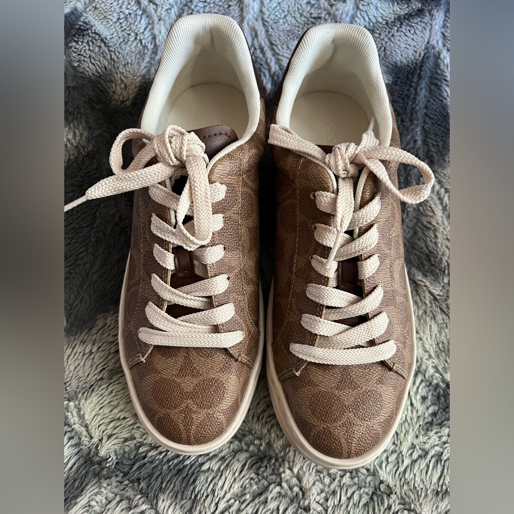 NEW Coach canvas women’s sneakers